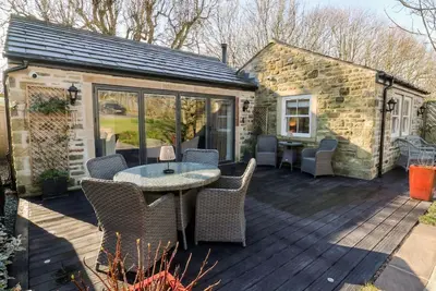 Image de The Summerhouse, romantic, with open fire in Kildwick