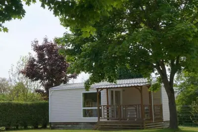 Image de Mobil-Home Cosy 6 Pers avec Terrasse