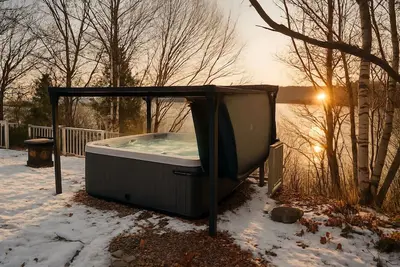Image de Waterfront Retreat in Plaisance | Private Hot Tub & Waterfront Views