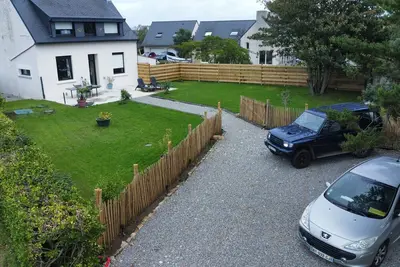 Image de Maison bretonne entièrement rénovée - Plage à pied - 8 personnes