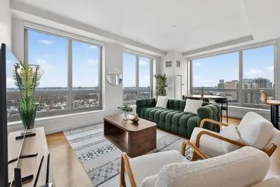 Luxury 2br/2ba | Prime Downtown Boston