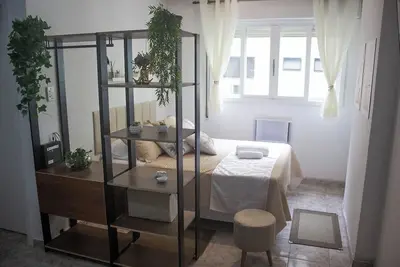 Image de Beachfront studio apartment on Aparecida beach, Santos, with fast Wi-Fi.