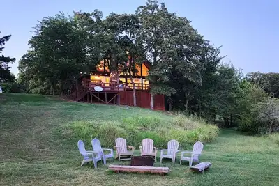 Image de Moonlight Bay Cabin with Private Lake Access in Arbuckle Area. Pet friendly.