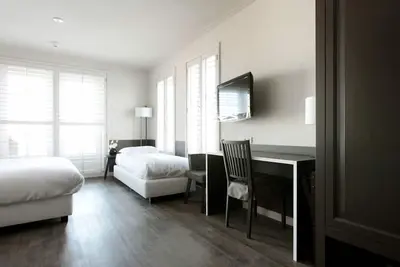 Image de 2 Relaxing Haven Near Naarderbos Trails, Nature Reserve & Cultural Attractions