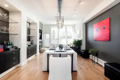 Image de Centrally Located in Denver- 4Bed 4Bath