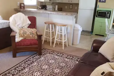 Image de Paradise Caravan in Heart of wine country 20 min drive to Helen 3/2 full kitchen