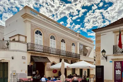 Image de Maison de ville (palacio) avec rooftop en plein centre. Idéal  1 ou 2 familles!