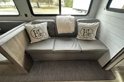 Image de Quiet retreat on beautiful horse farm