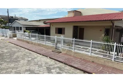 Casa da praia\nBeach house