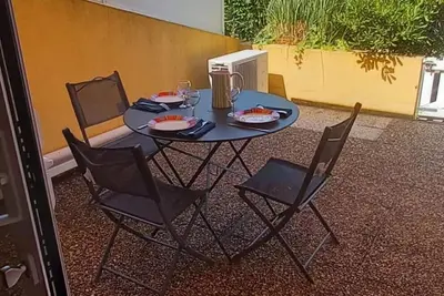 Image de Studio avec terrasse dans magnifique, résidence à 300 m de la plage