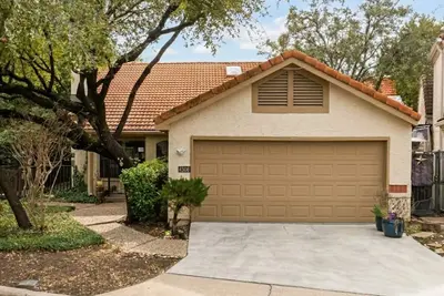 Image de Modern Retreat in the Heart of North Dallas