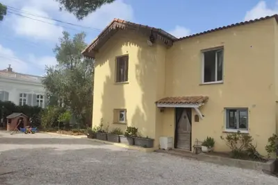 Image de Maison individuelle sur les hauteurs de nice, parking. \n15mn centre ville/plage
