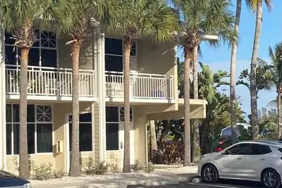 Image de Relaxing First Floor Condo on Tampa Bay! Pool and Beach within walking distance!