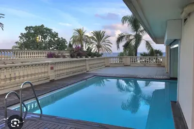 Image de T2 Victoria Palace 30m Plage Et Plein Centre