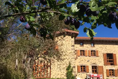 Image de Le charme de l’ancien avec le confort moderne au milieu de la nature