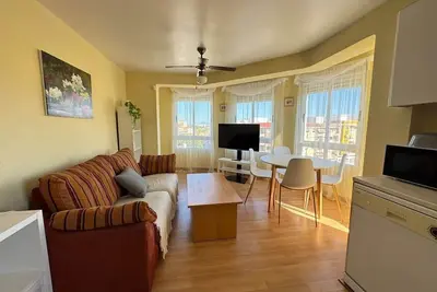 Image de Apartment in Gandia with Wi-Fi + A/C