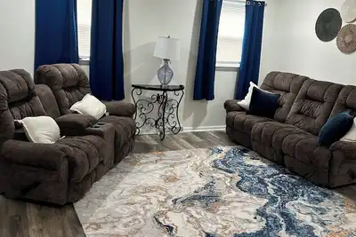 Image de 6 min. From Catawba 2 Kings…. Quiet  Remodeled Home Perfect For Couples Getaway