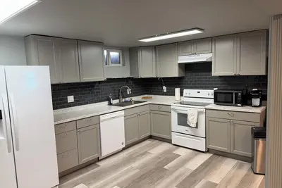 Image de Comfortable 2 bed 1 bath Full Apartment