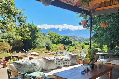Private home with exquisite mountain views in Cape Winelands