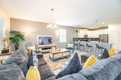 Image de Disney Getaway! Luxury Villa with Private Pool & Game Room. Book Now! #Cg887