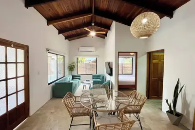 Image de Spacious 7-bedroom villa in perfect Playa Grande with Ac