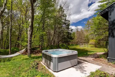 Image de New: SoulWood - Heart, Hearth and Hot-tub nr Woodstock