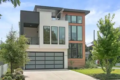Image de Lux 4100sqft Estate•Rooftop•Pool/Spa