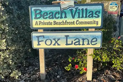 Image de Mermaid Beach Villa #672 in wonderful Treasure Cay- 2 Minute walk to Beach &Pool