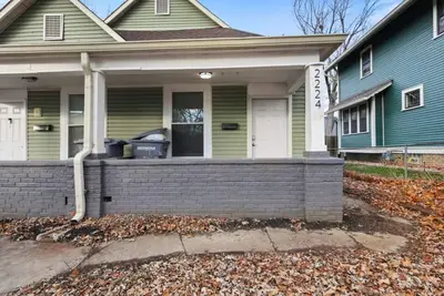 Image de 2Bd/1Bth Fenced Backyard! 10 min to Downtown!