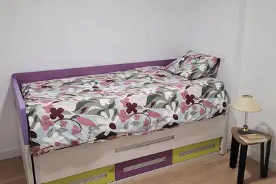 Image de Two steps away