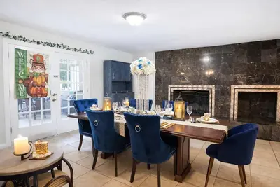 Image de Spacious 3bd House Near Dc - Mins to Downtown Va