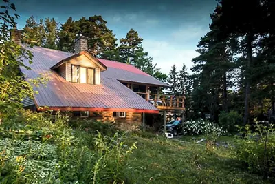 Waterfront Cottages by Algonquin Shores