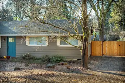 Image de Cozy 2-bedroom cottage in terrific Tigard