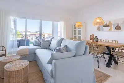 Image de Modern Luxurious 3-Bedroom Residence with Resort Amenities