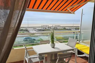 Image de Appartement Face Mer Avec Terrasse