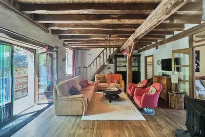 Image de Moulin à eau de Badassat — Chalet confortable dans la nature