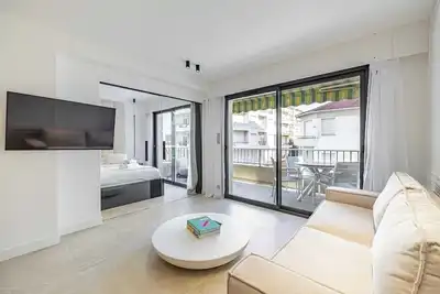 Image de Bel appartement - Climatisation - 2 chambres - 5 pièces - Cannes