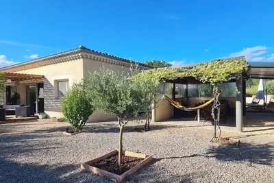 Image de Villa calme et paisible au centre de tout ce que propose l'Ardèche