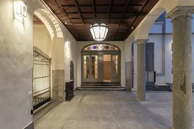 Image de Résidence à Côme avec 1 chambres à coucher, 4 couchages