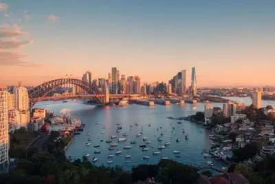Image de Luxury 3 Bedroom Altitude Suite at Kent Street, Sydney Cbd