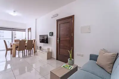 Image de PHNo12 | Seaside Penthouse w/ Terrace – X Gżira