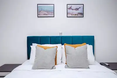 Image de FLNo4 | Seaside 2br Apt w/ Balconies – X Gżira