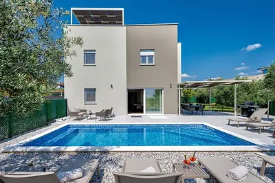 Villa Roka by Villas Guide