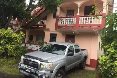 Image de Wohnung \"Anne's HomeStay\" mit Bergblick by Interhome