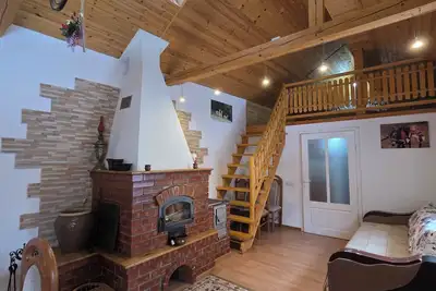 Image de Casă în Bucovina cu jacuzzi exterior