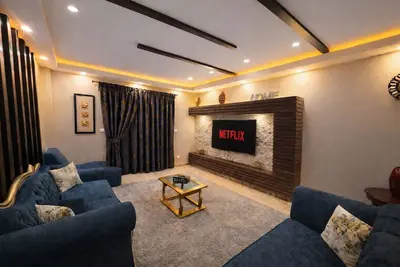 Image de 2br Apt near Auc - Private Garden