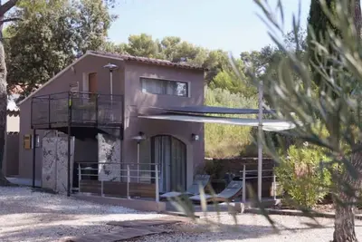 Image de le Clos deS Chênes verts\nPetit paradis sur terre\nprès de la mer\nChiens bienvenus