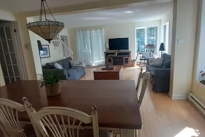 Image de La Maison Hacquard (4br) - 35 min from Mont-Tremblant, Perfect for Families
