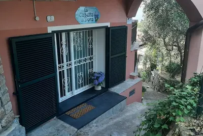 Image de Welcome to Dora's little house!