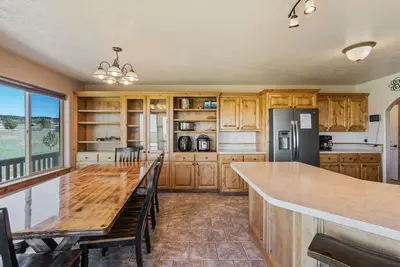 Image de Moose Mountain – Scenic Family Cabin Near Yellowstone, Sleeps 10